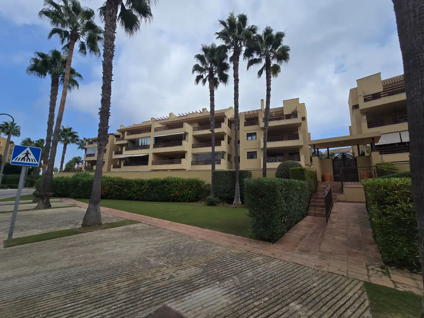 Apartamento con piscina en venta en Avenida de la Marina, imagen 11