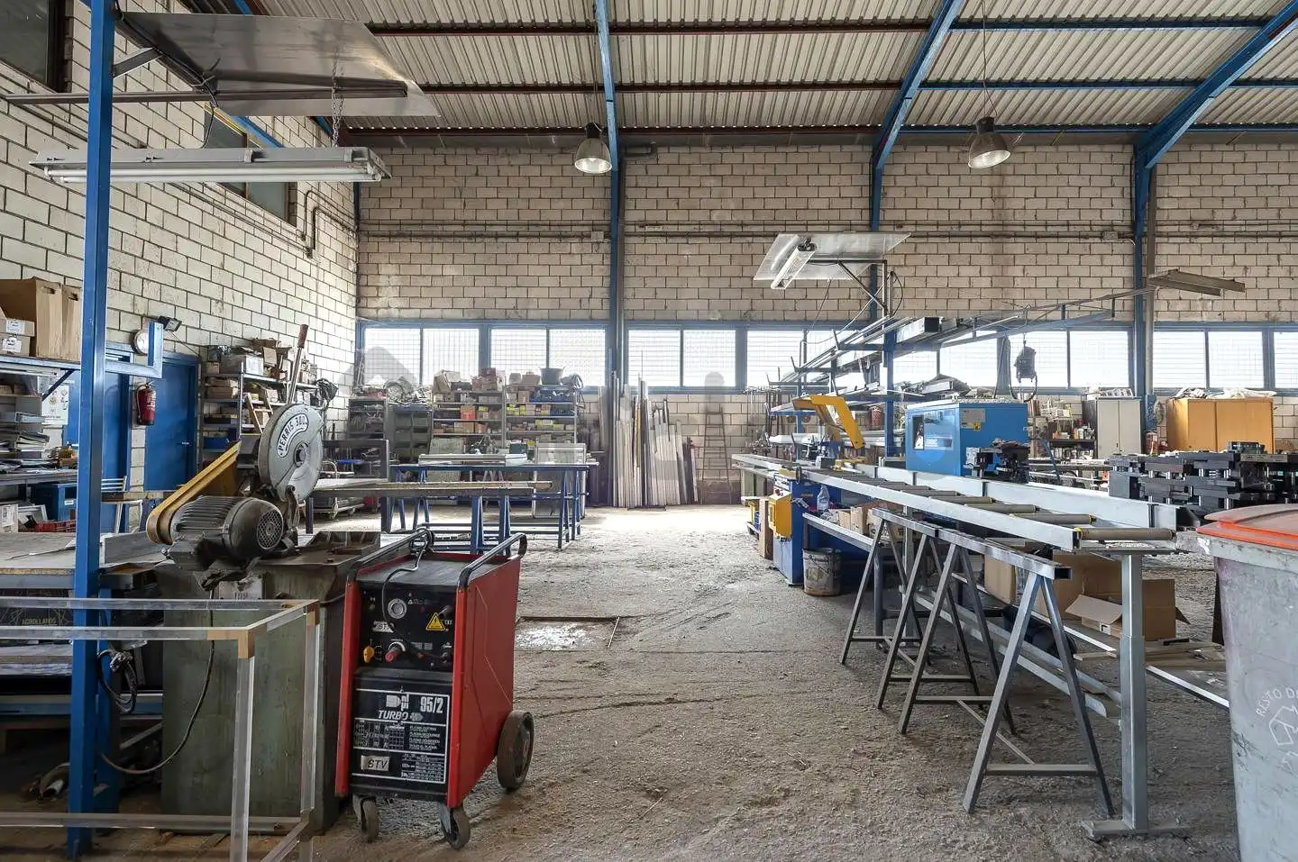 Nave industrial en venta en Francisco Álvarez, Valdecarros