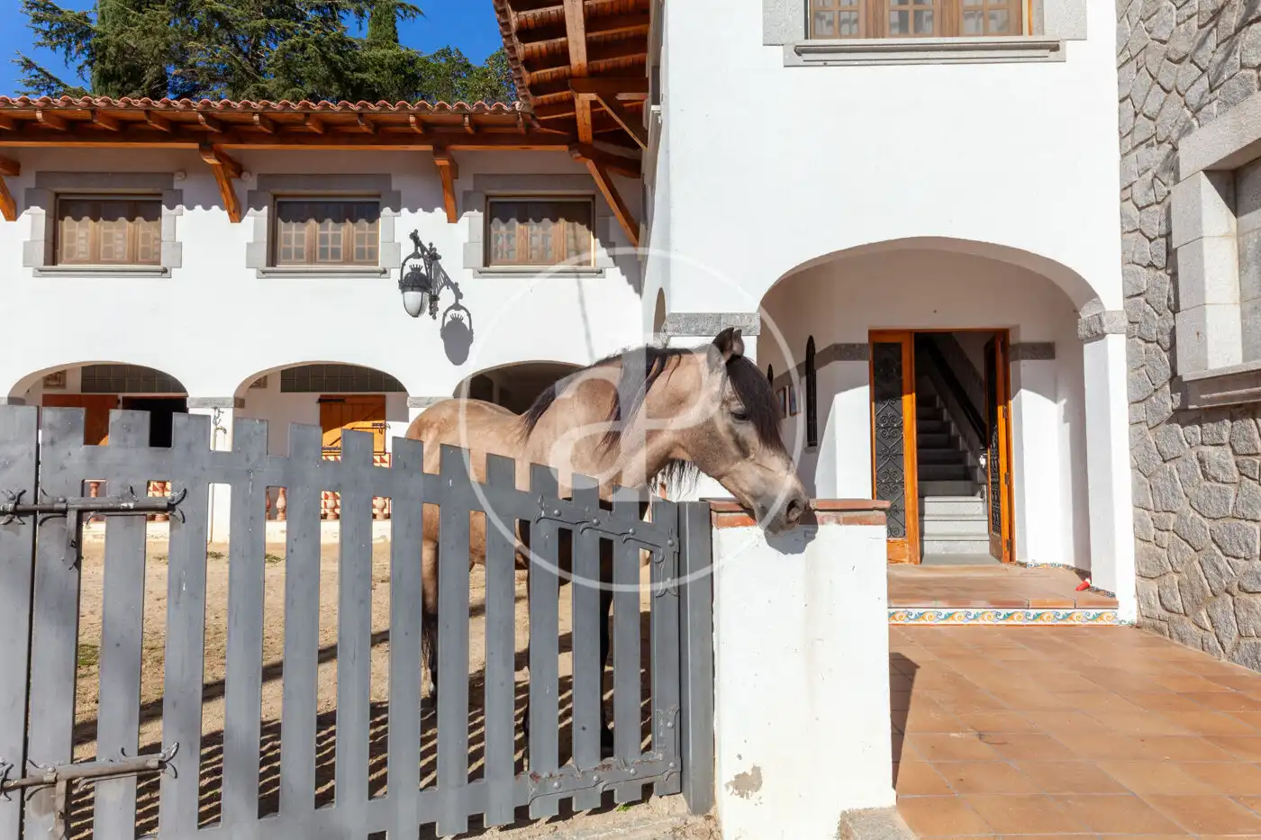 Vista exterior de Casa o xalet en venda en Tordera amb Aire condicionat, Calefacció i Jardí privat