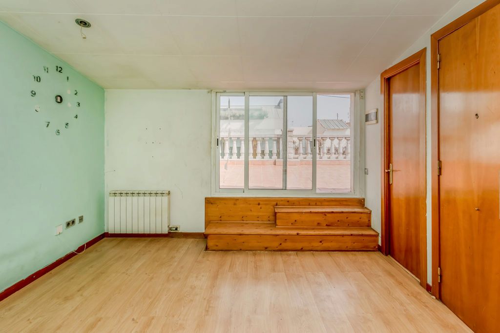 Dormitori de Pis en venda en Manresa amb Calefacció