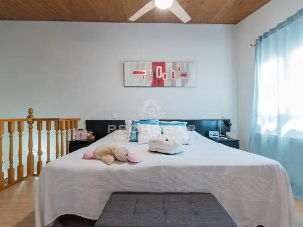 Bedroom of Detached homes for sale in Colmenar Viejo  with Furnished