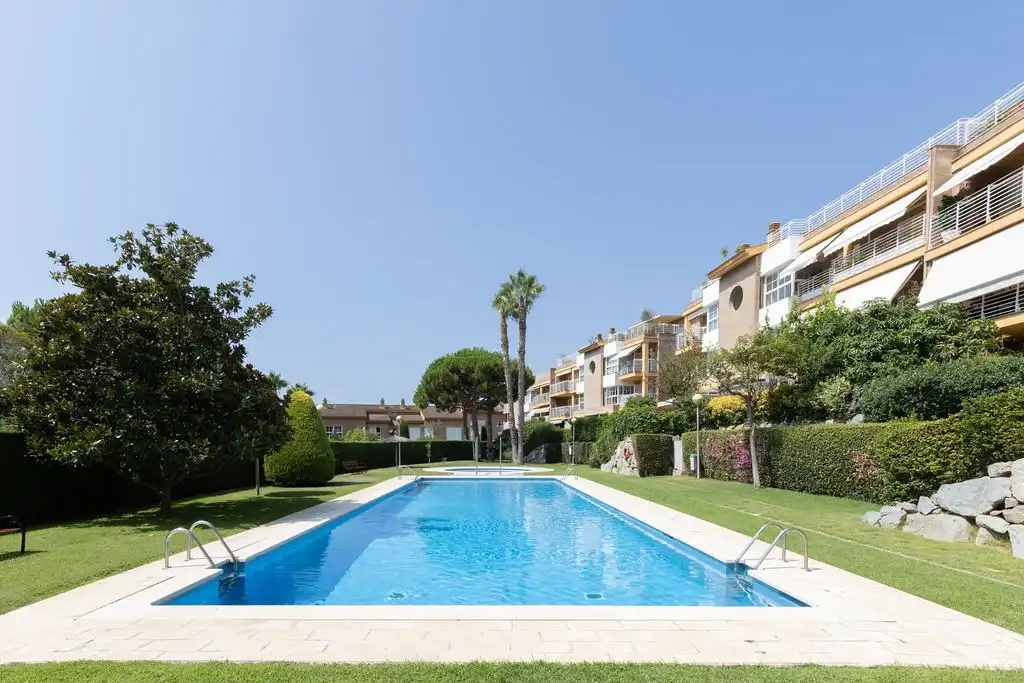 Schwimmbecken von Wohnung zur Miete in Sant Andreu de Llavaneres mit Schwimmbad