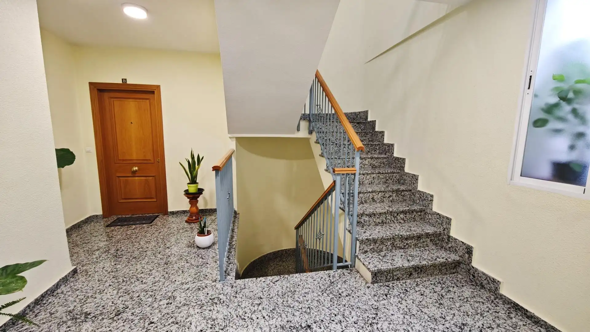 Flat for sale in Ceutí