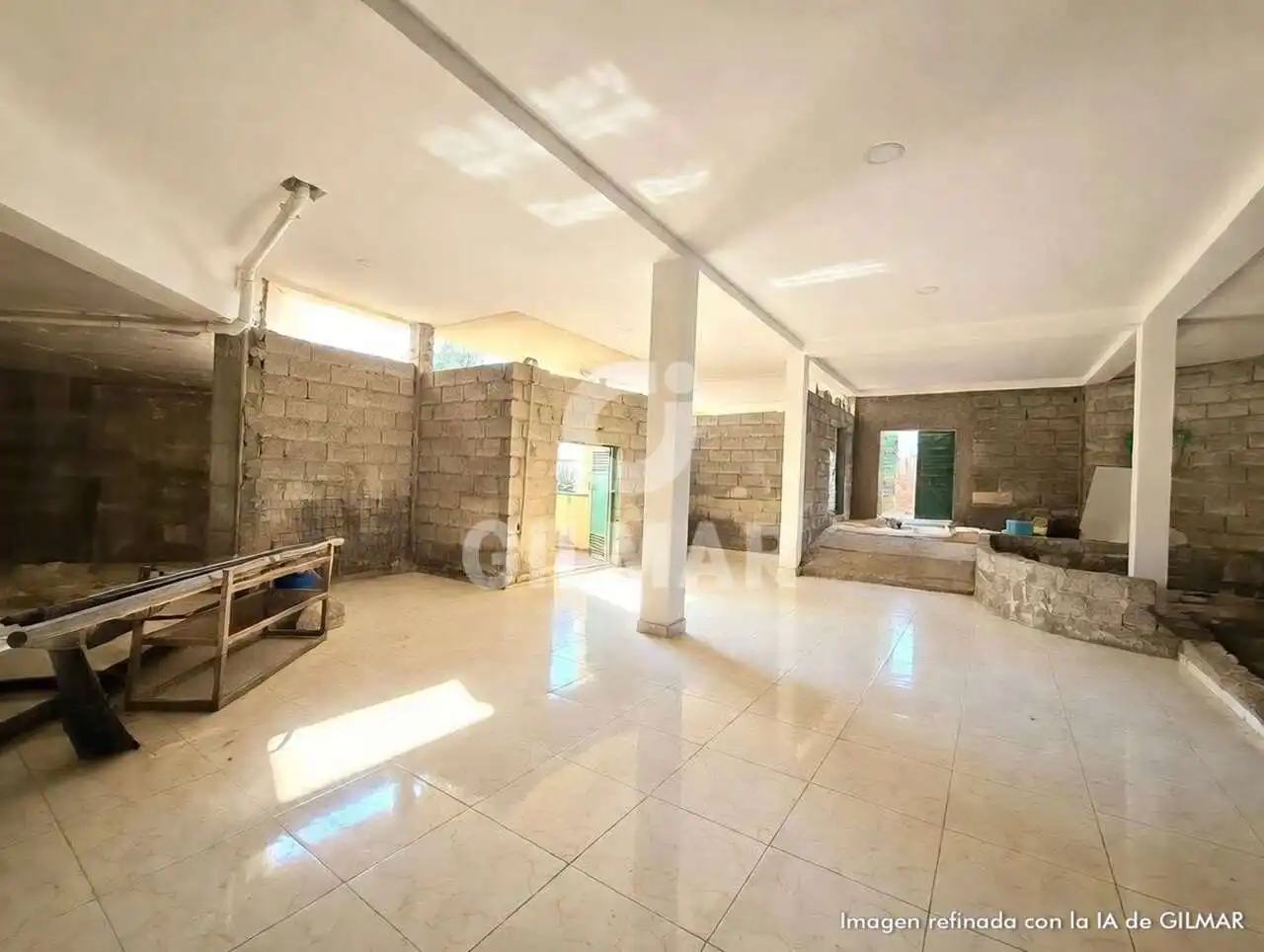 Local comercial en venda a Avenida Adeje 300, imagen 2