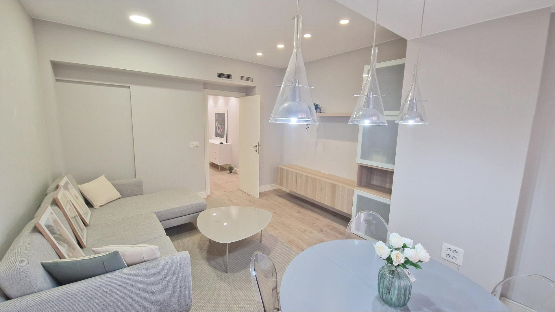 Living room of Flat to rent in  Zaragoza Capital  with Heating and Storage room