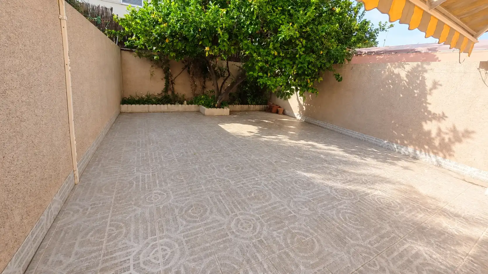 Adosado con terraza en venta en Centre, imagen 2