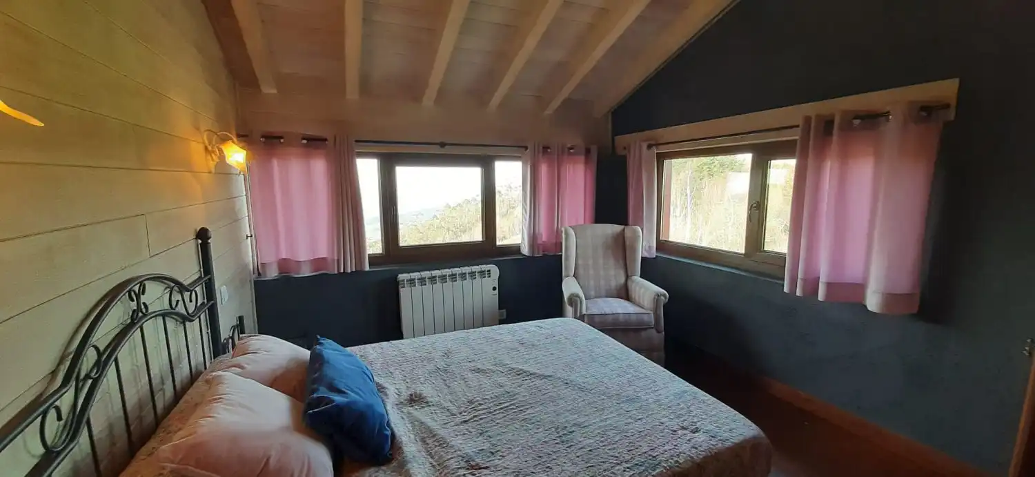 Habitación de Casa o chalet en venta en Solórzano con Calefacción, Trastero y Amueblado
