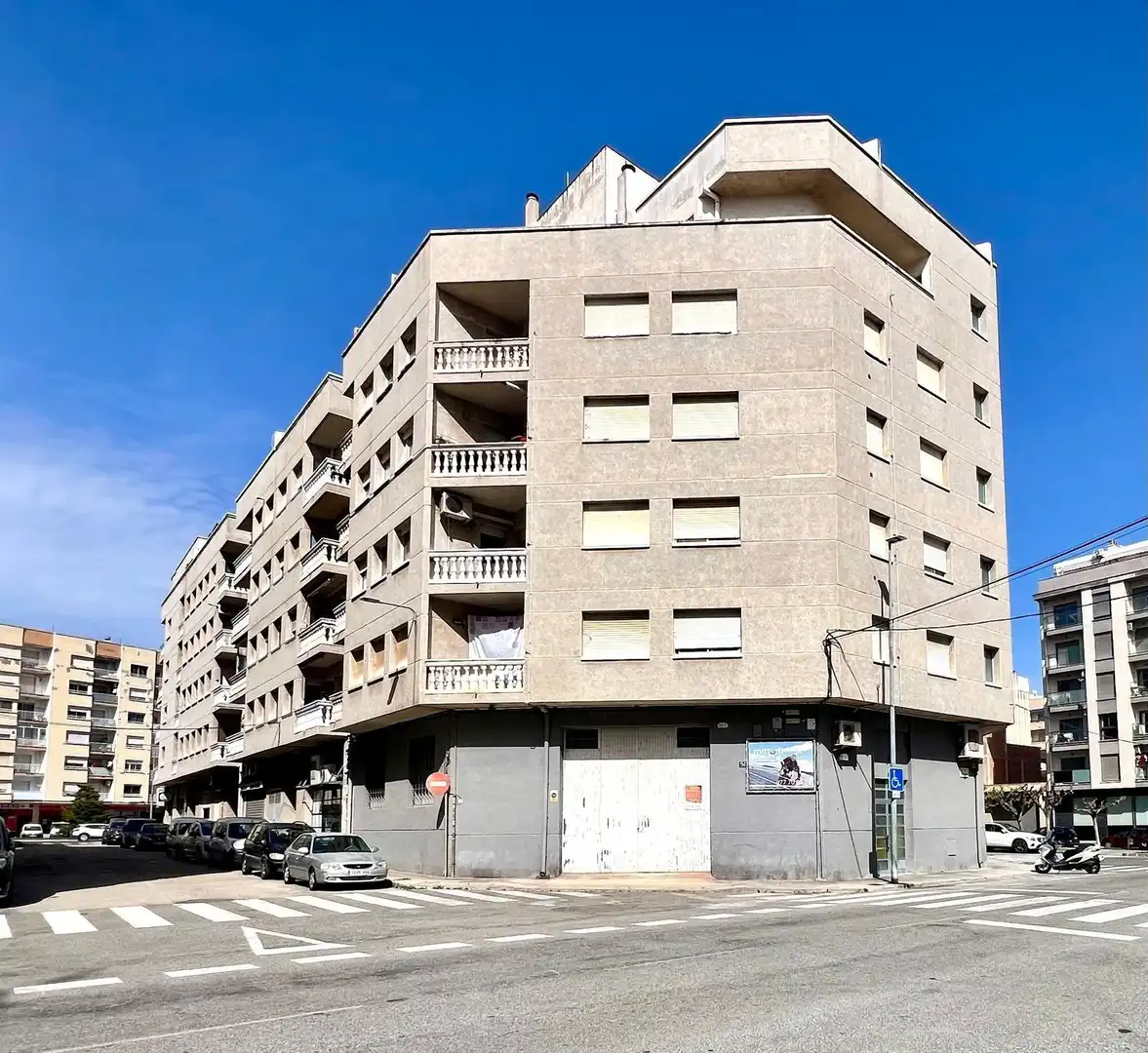 Vista exterior de Pis en venda en Amposta amb Aire condicionat