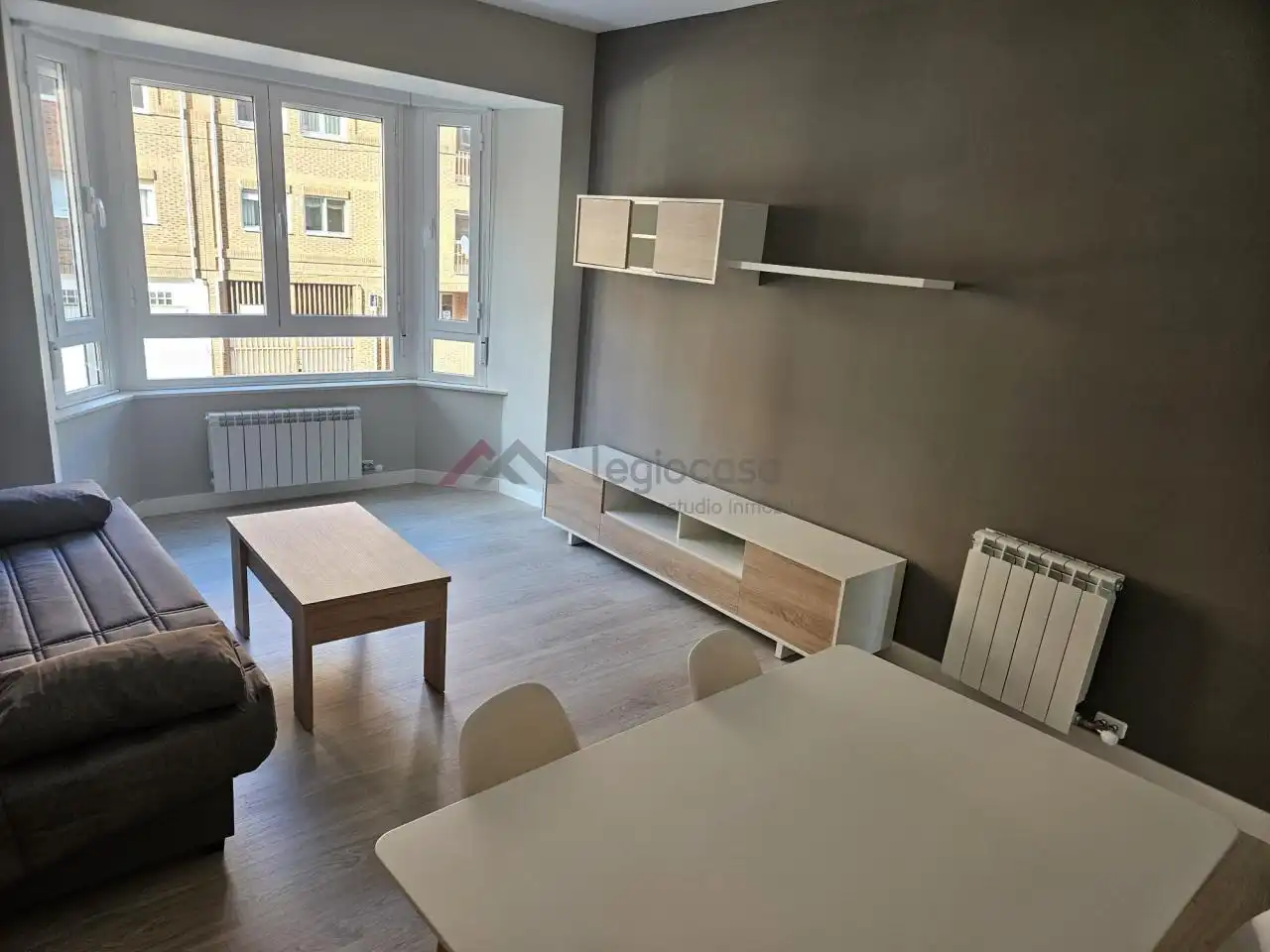 Living room of Study for rent in León Capital   with Heating and Furnished