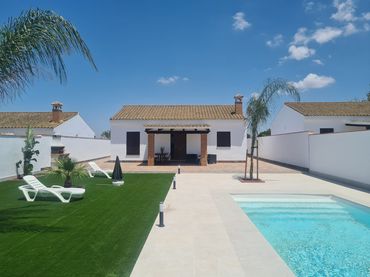 Villa mit Pool zur Miete in Vial Camino 6