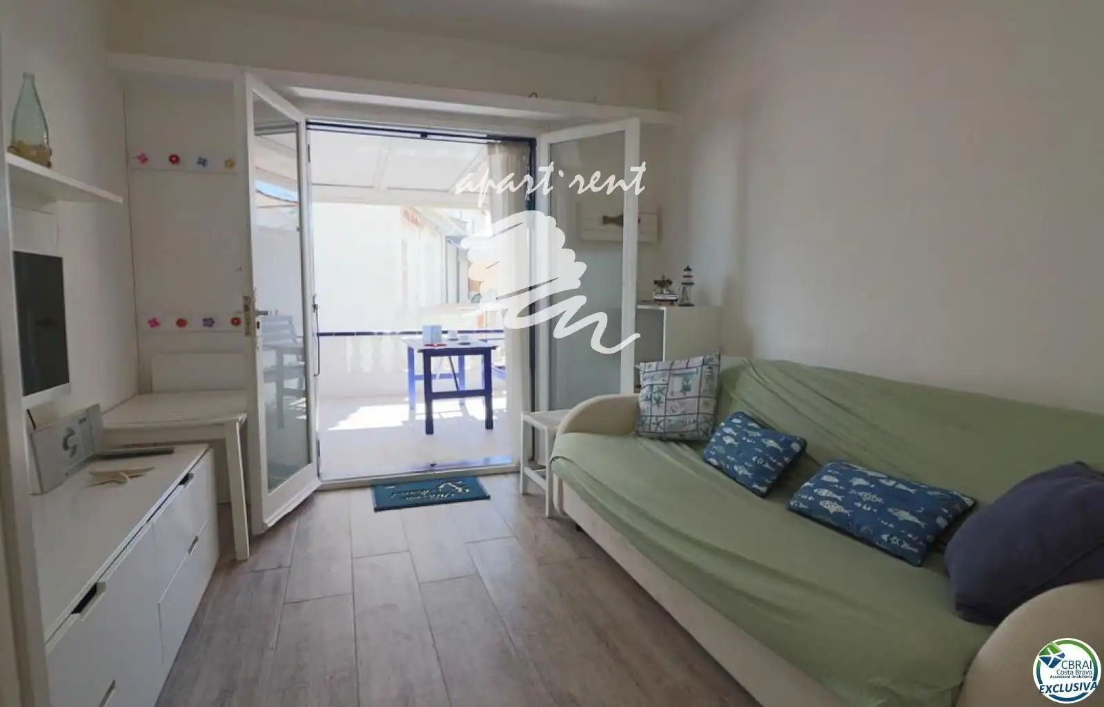 Dormitori de Casa o xalet en venda en Empuriabrava amb Jardí privat, Terrassa i Moblat