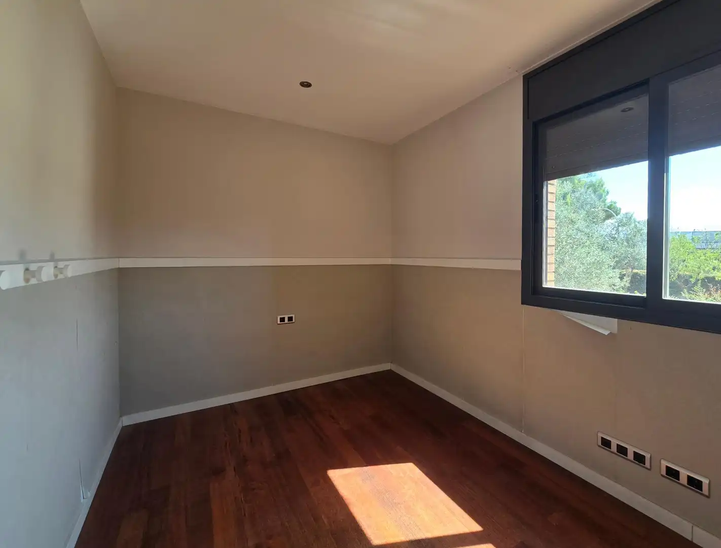 Bedroom of Houses for sale in Rubí  with Heating, Private garden and Parquet flooring