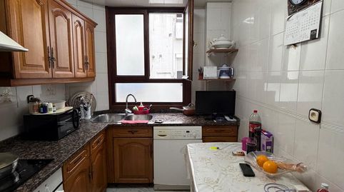 Foto 5 de Piso en venta en Calixto Diez Kalea, Ametzola, Bilbao