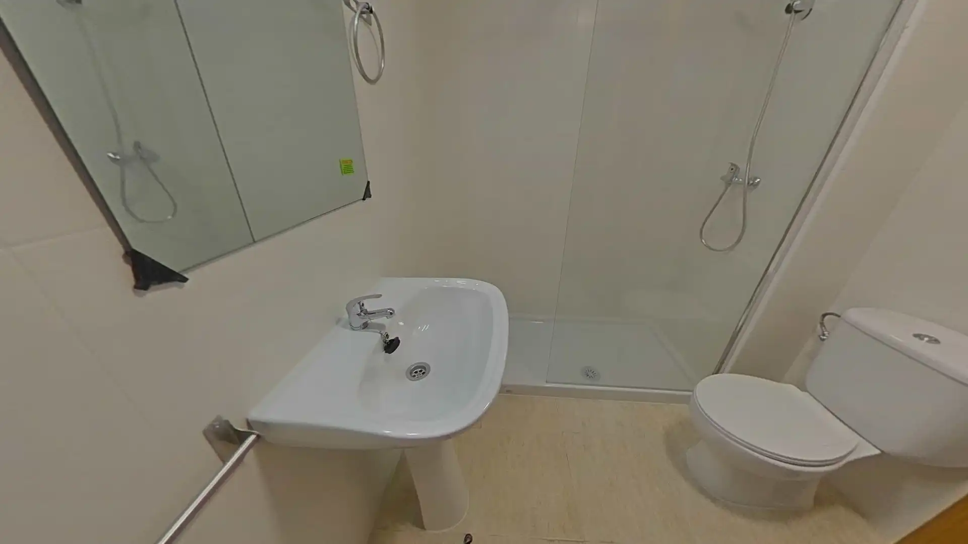 Bany de Pis en venda en Alicante / Alacant