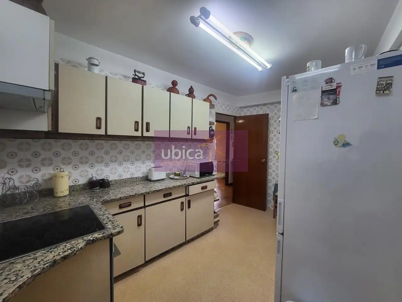 Kitchen of Flat for sale in Vigo   with Heating, Parquet flooring and Terrace