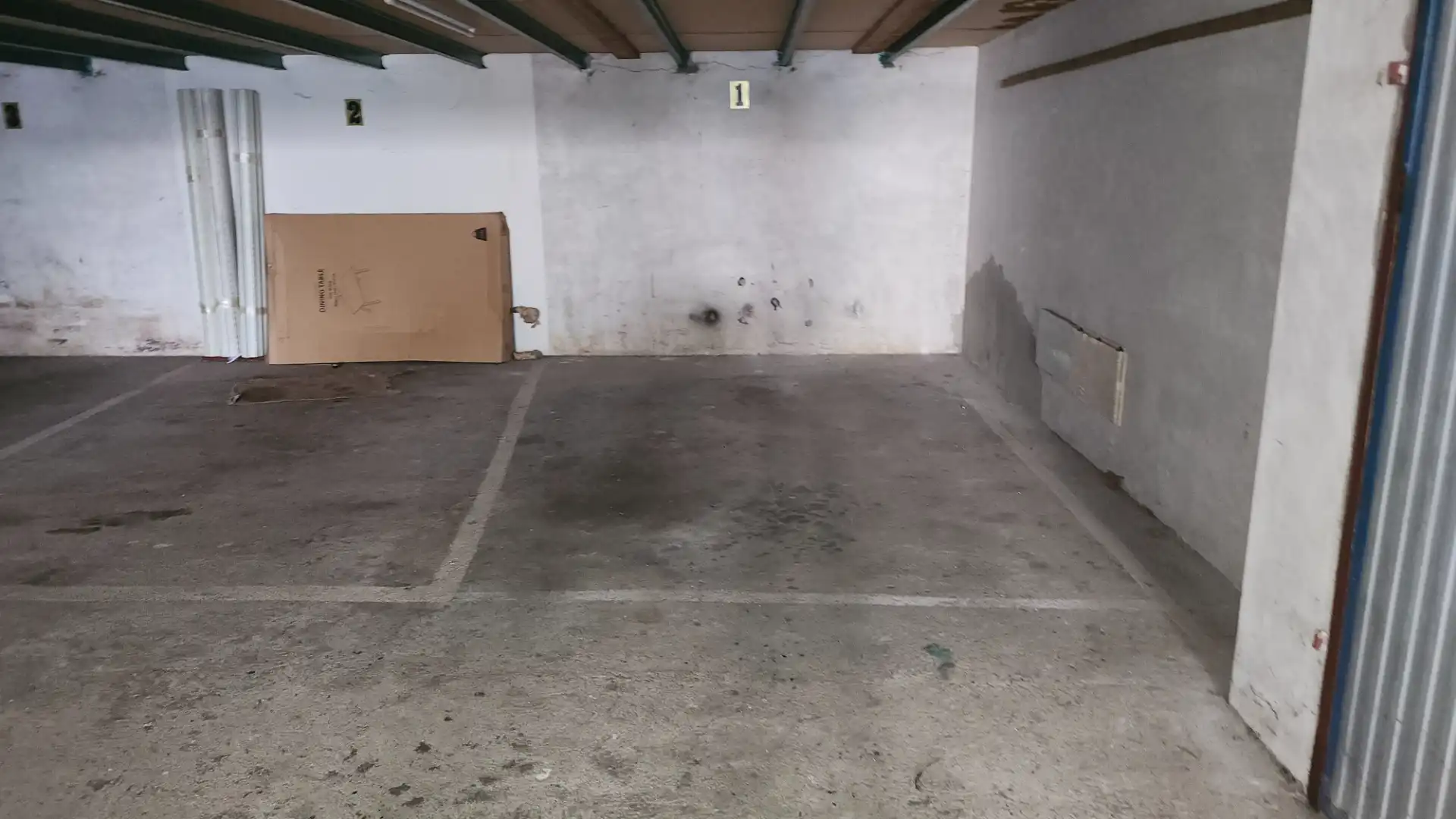 Parking of Flat for sale in Miño  with Heating