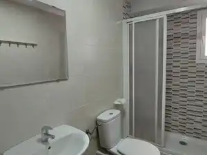 Badezimmer von Wohnung zur untervermieten in Málaga mit Möbliert