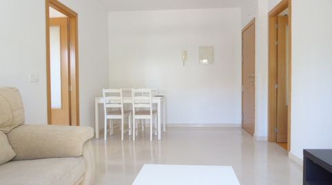 Foto 5 de Piso de alquiler en Avenida de Andalucía, 73, Cártama, Málaga