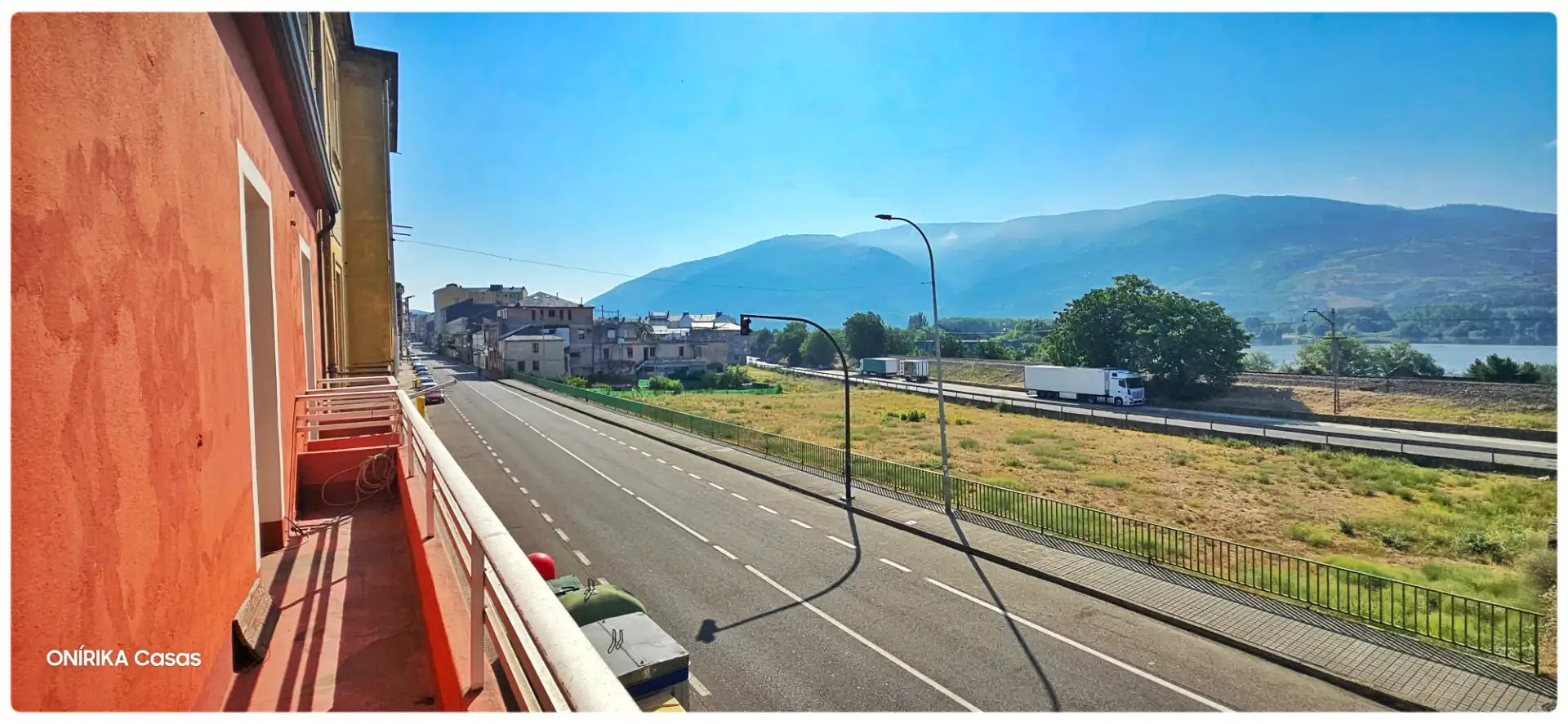 Vista exterior de Casa o chalet en venta en A Rúa  con Jardín privado, Terraza y Trastero