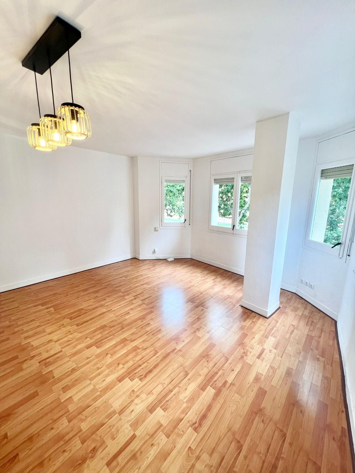 Sala d'estar de Pis en venda en Figueres
