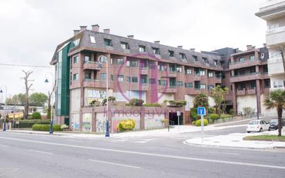 Vista exterior de Apartament en venda en Vigo  amb Terrassa