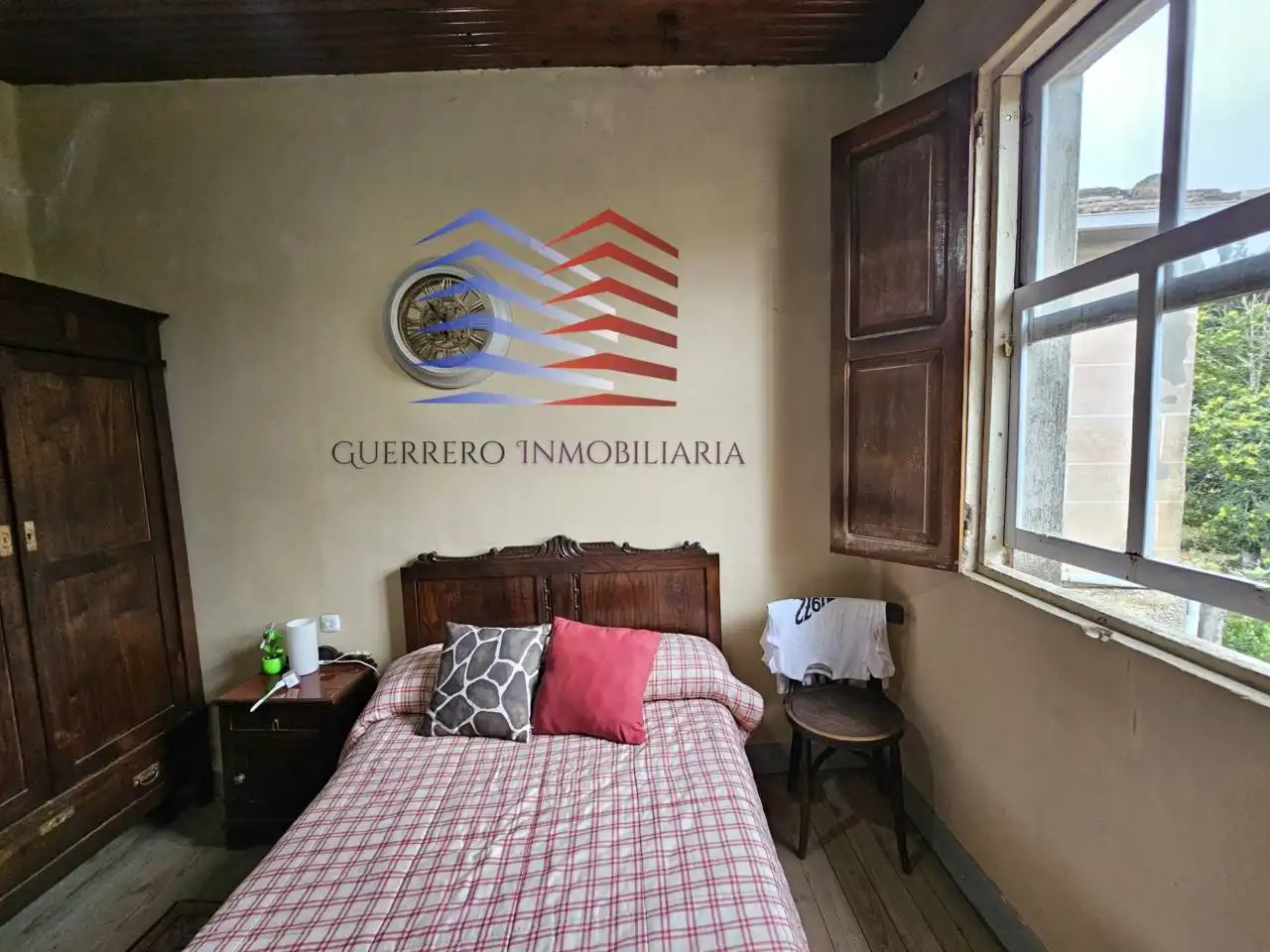 Dormitori de Casa o xalet en venda en Celanova amb Jardí privat i Terrassa