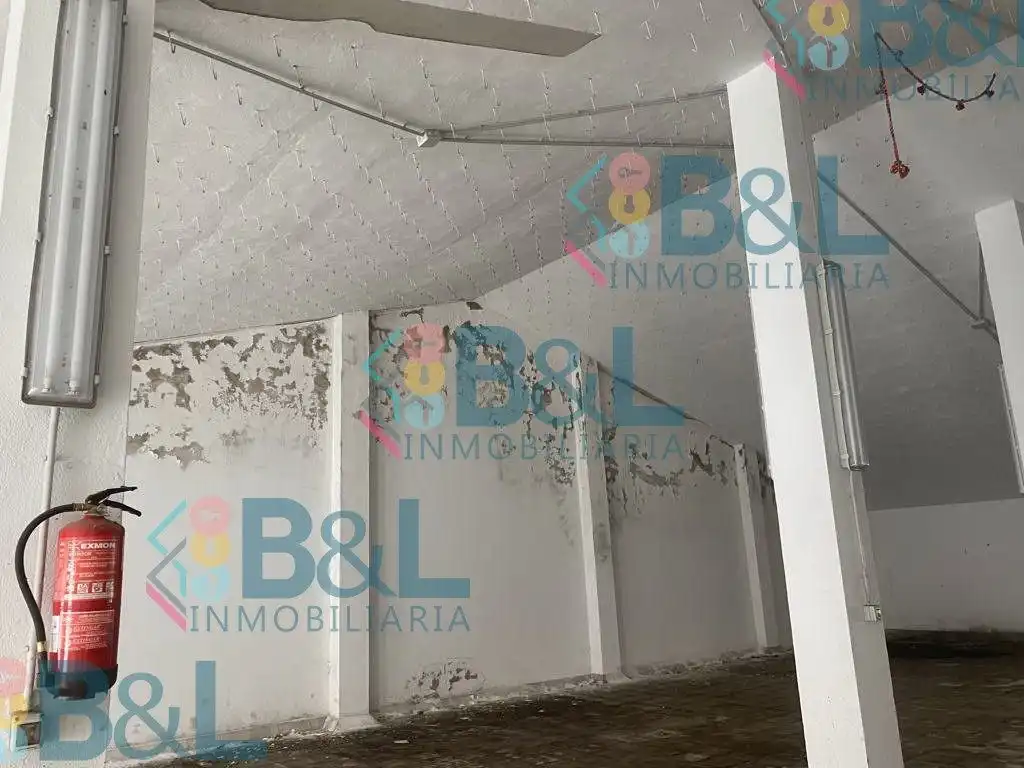 Industrial buildings for sale in Jabugo