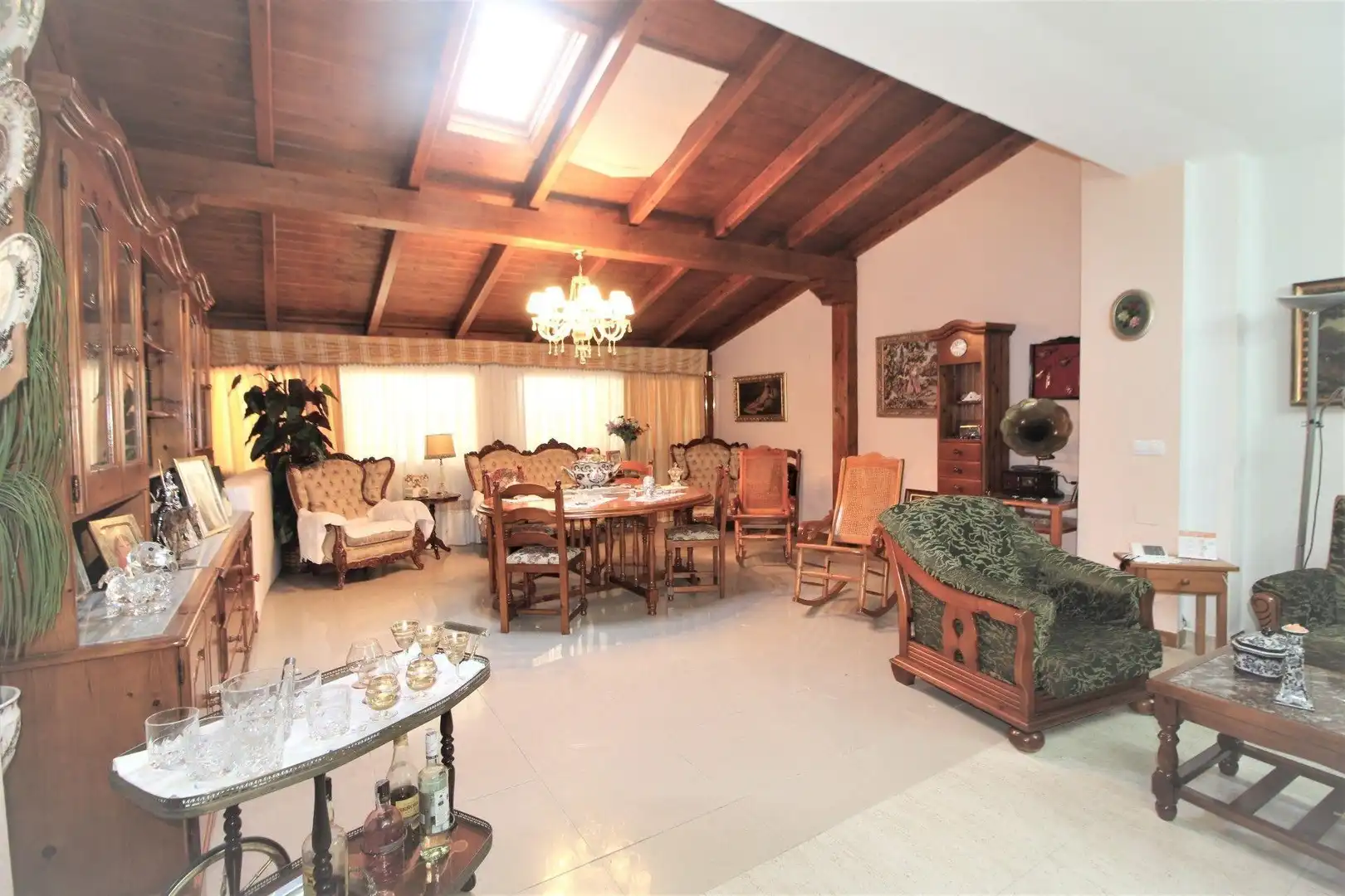 Houses for sale in Pueblo Español - Coveta Fumá