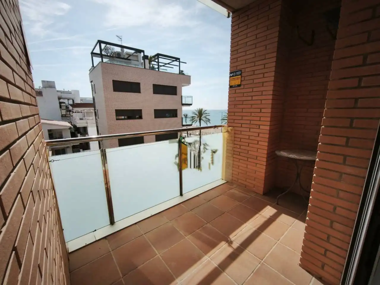 Terrasse von Wohnung zum Verkauf in Calafell mit Klimaanlage, Heizung und Terrasse
