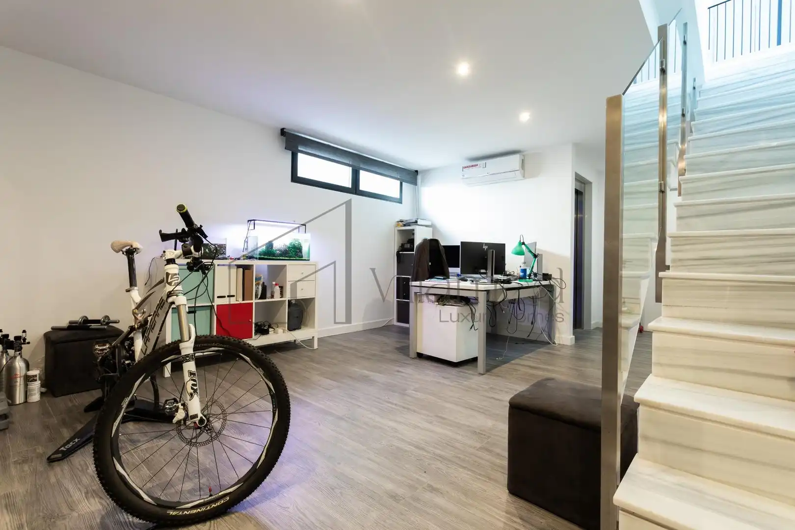 Casa o chalet en venta en L'Eliana con Aire acondicionado, Calefacción y Jardín privado