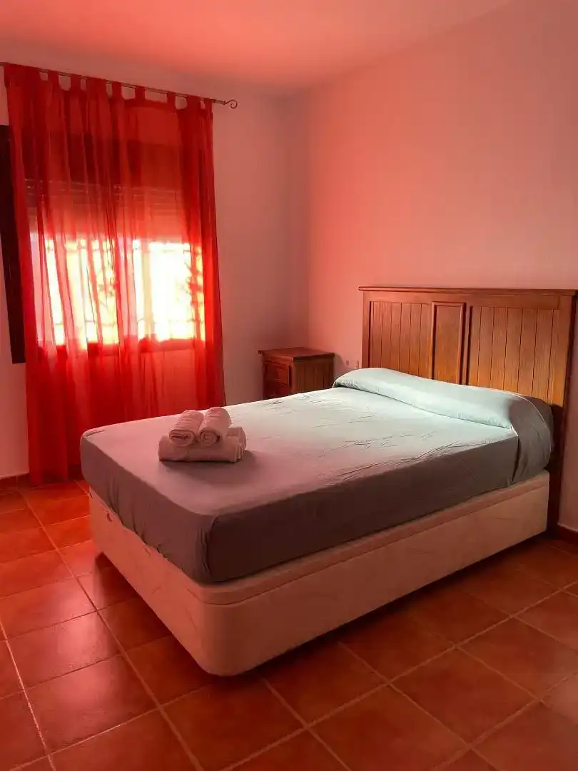 Habitación de Casa o chalet de alquiler en Álora con Aire acondicionado, Jardín privado y Piscina