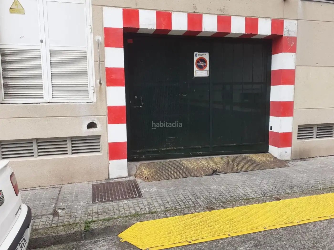 Parcheggio in affitto a Rua Mauricio Farto Parra 8, imagen 3