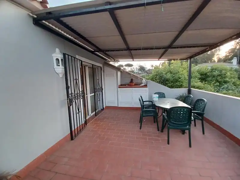 Terrassa de Finca rústica en venda en Estepona amb Jardí privat, Terrassa i Traster