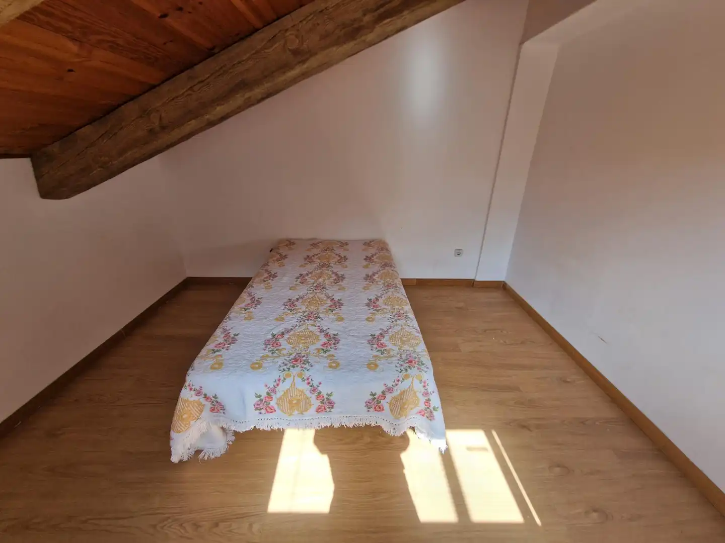Habitación de Casa adosada en venta en Águilas con Terraza, Amueblado y Balcón