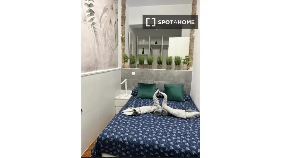 Habitación de Piso de alquiler en Madrid con Aire acondicionado, Calefacción y Amueblado