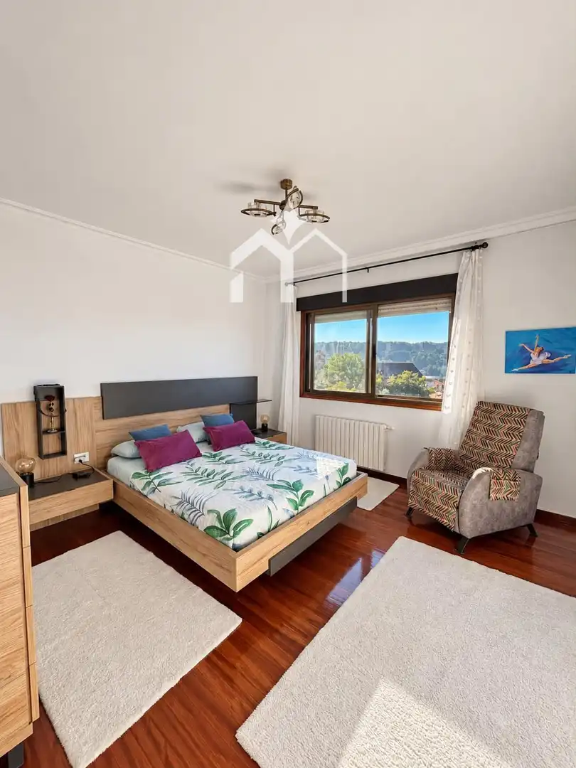 Chalet en venta en Aldán, imagen 2