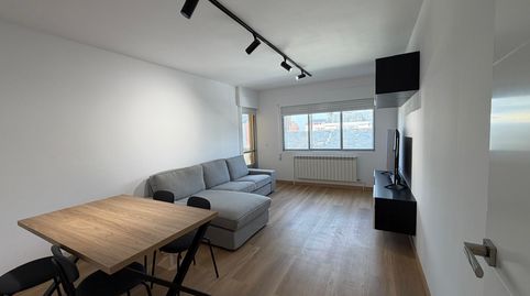 Foto 4 de Piso de alquiler en Rúa Magnolia, A Piriganlla - Albeiros - Garabolos, Lugo Capital