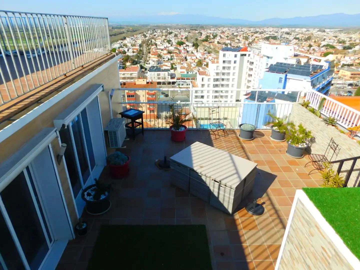 Terrassa de Àtic en venda en Empuriabrava amb Terrassa