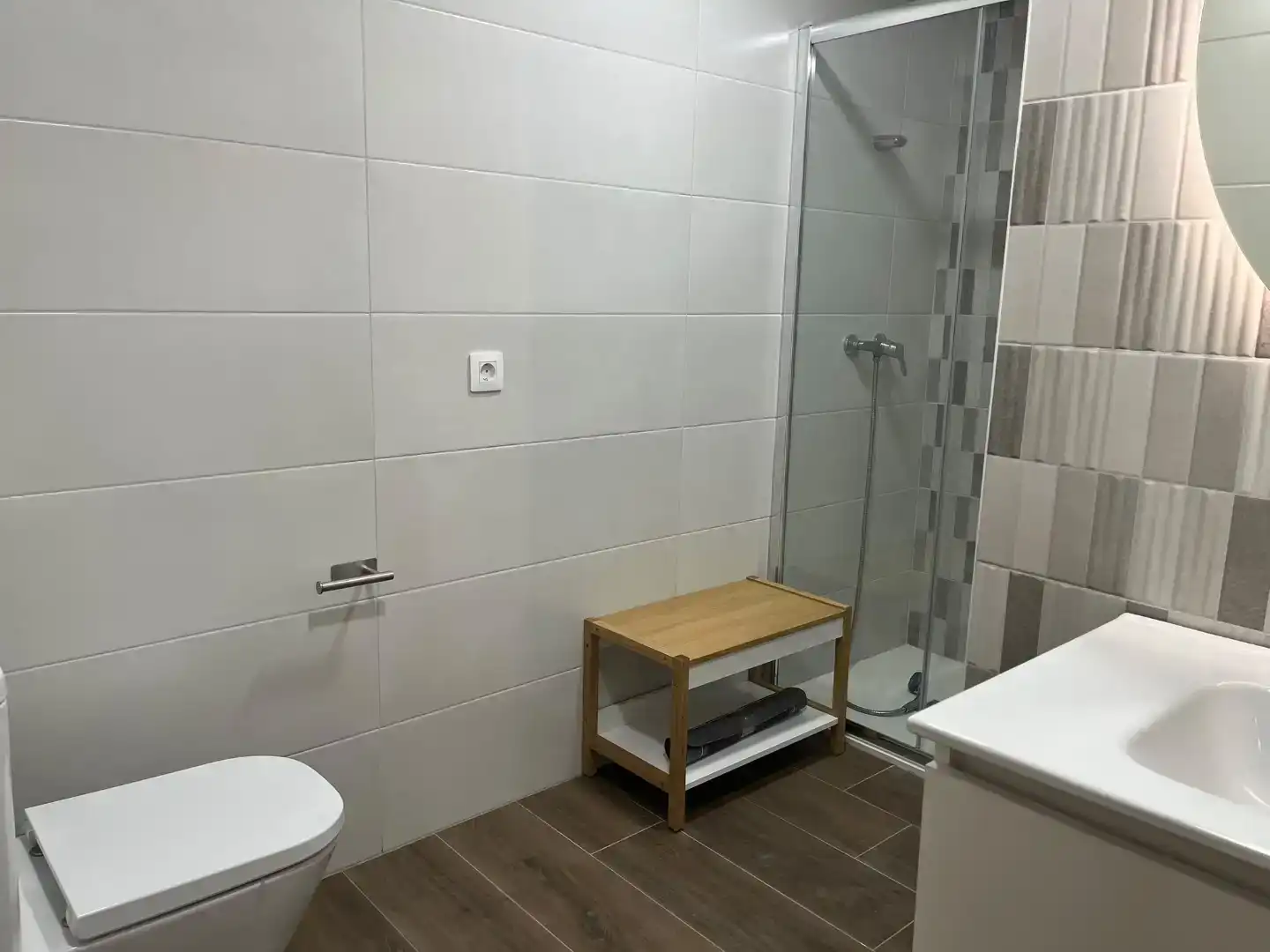 Badezimmer von Wohnung zur Miete in Segorbe mit Möbliert, Ofen und Waschmaschine