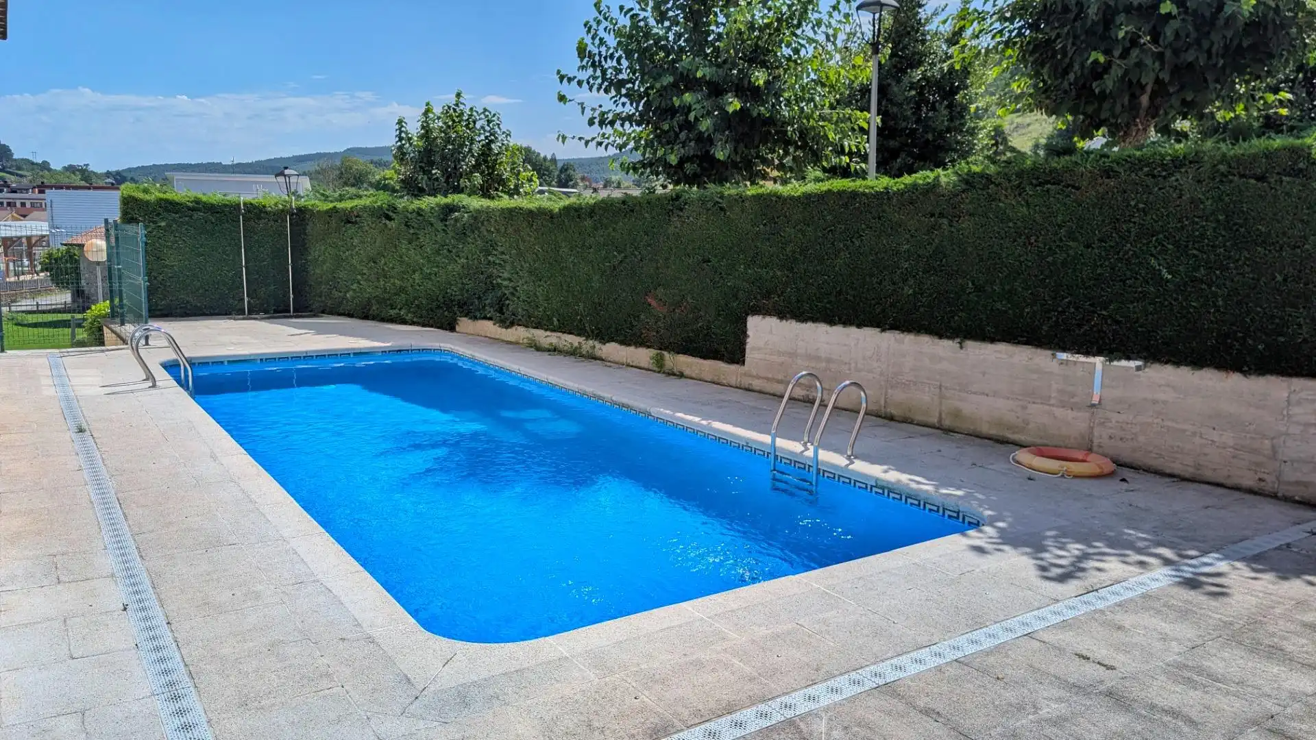 Piscina de Dúplex en venta en Piélagos con Calefacción, Terraza y Trastero