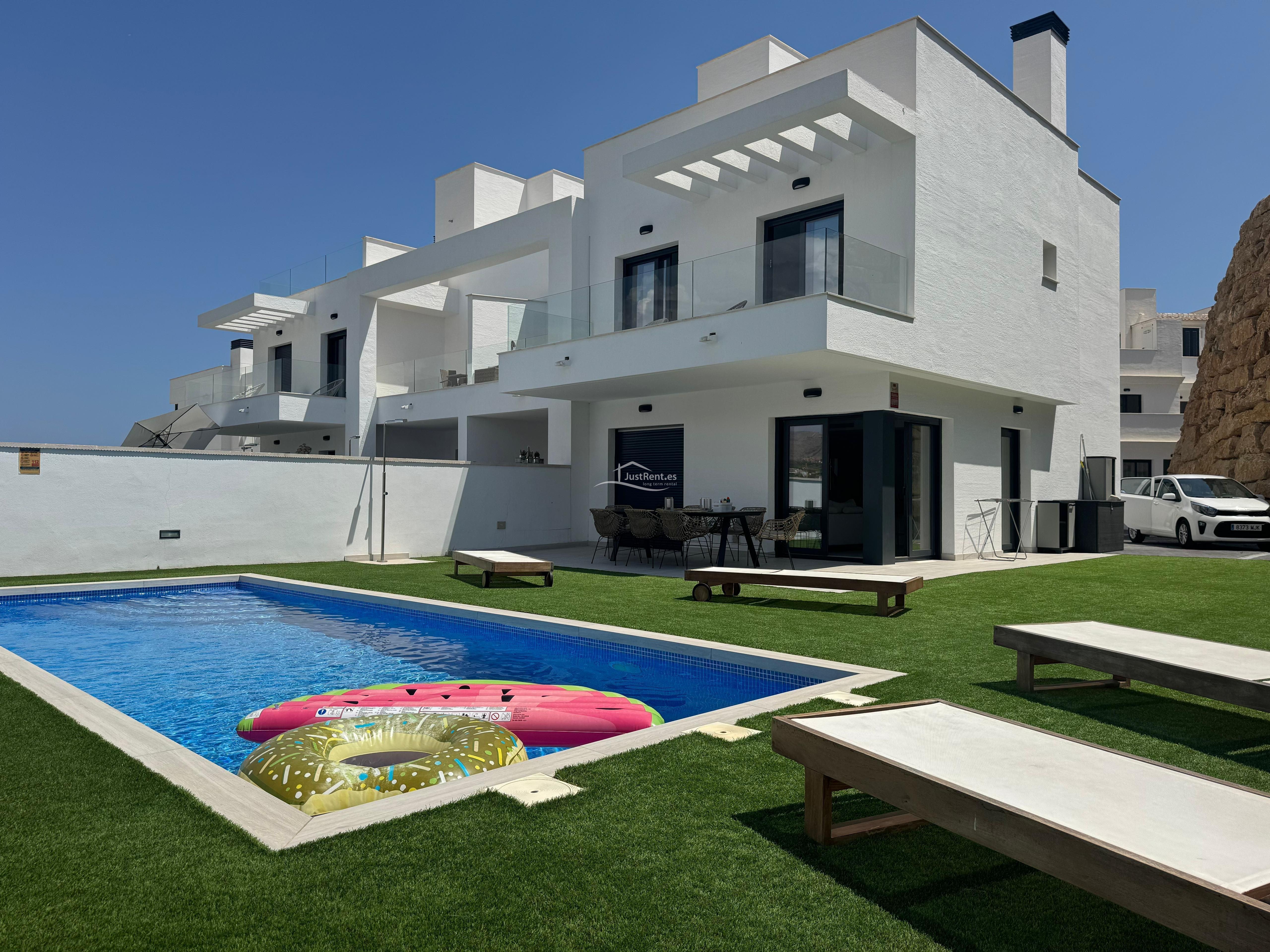 Swimming pool of Single-family semi-detached to rent in Finestrat  with Air Conditioner, Terrace and Storage room