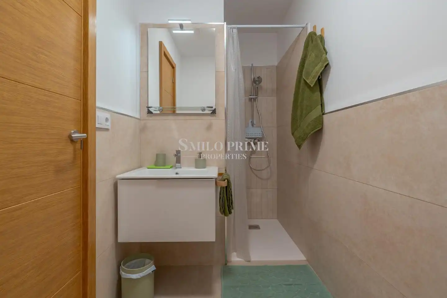 Baño de Ático de alquiler en Guía de Isora con Terraza, Trastero y Amueblado