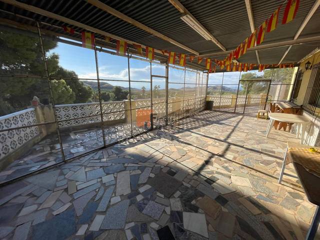 Casa-chalet en Venta en  Bella Vista en Tébar - Los Arejos