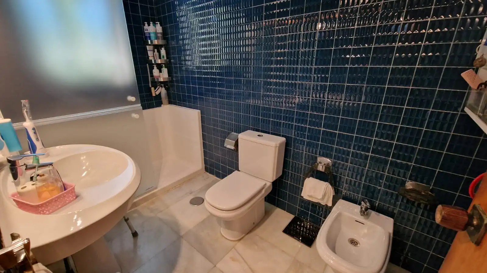 Bathroom of Detached homes for sale in El Puerto de Santa María  with Air Conditioner, Private garden and Storage room