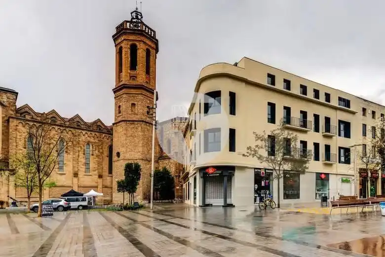 Exterior view of Commercial properties for sale in Sabadell