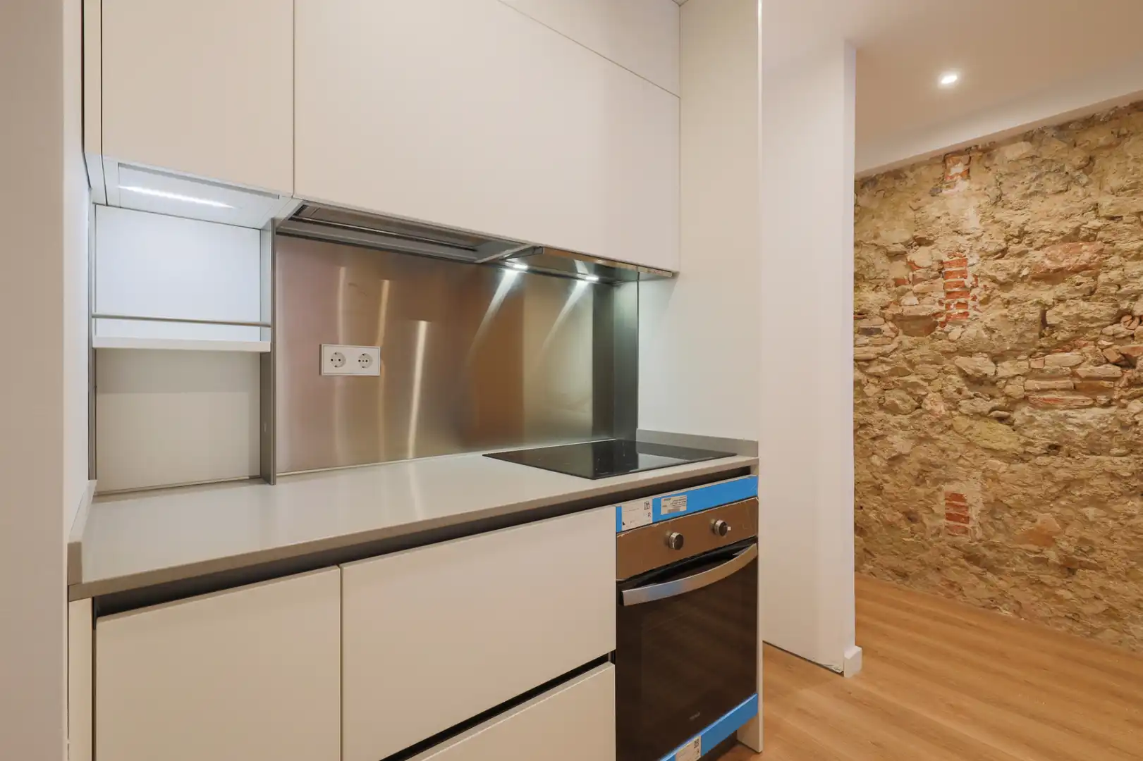 Cocina de Planta baja en venta en Badalona con Aire acondicionado, Calefacción y Parquet