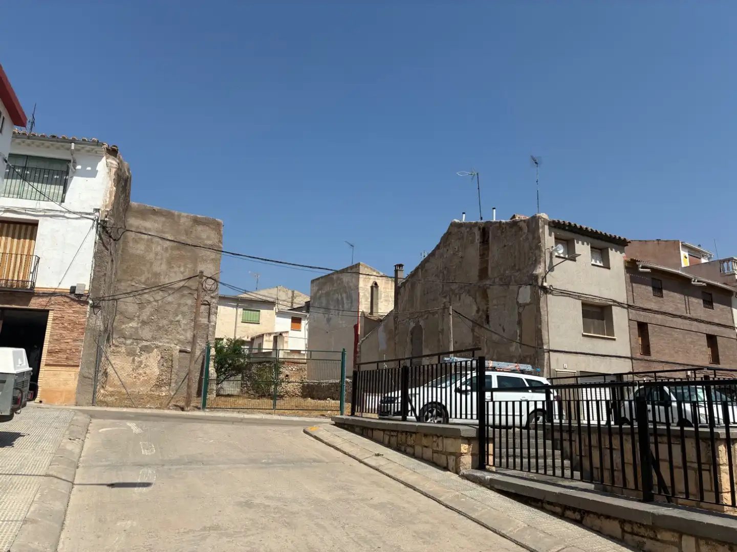 Vista exterior de Residencial en venda en Mediana de Aragón