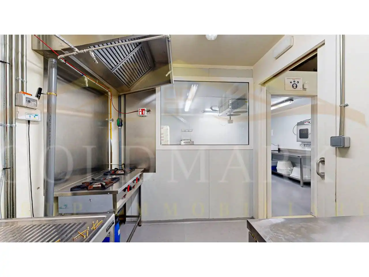 Kitchen of Commercial properties for transfer in Ripollet
