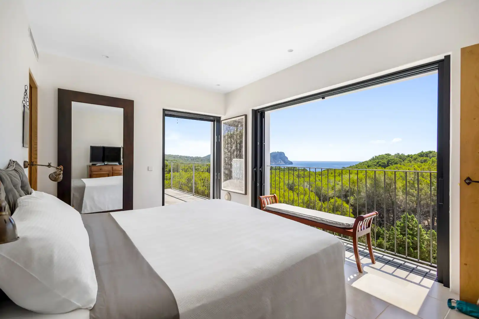 Dormitori de Casa o xalet en venda en Santa Eulària des Riu amb Aire condicionat, Calefacció i Jardí privat