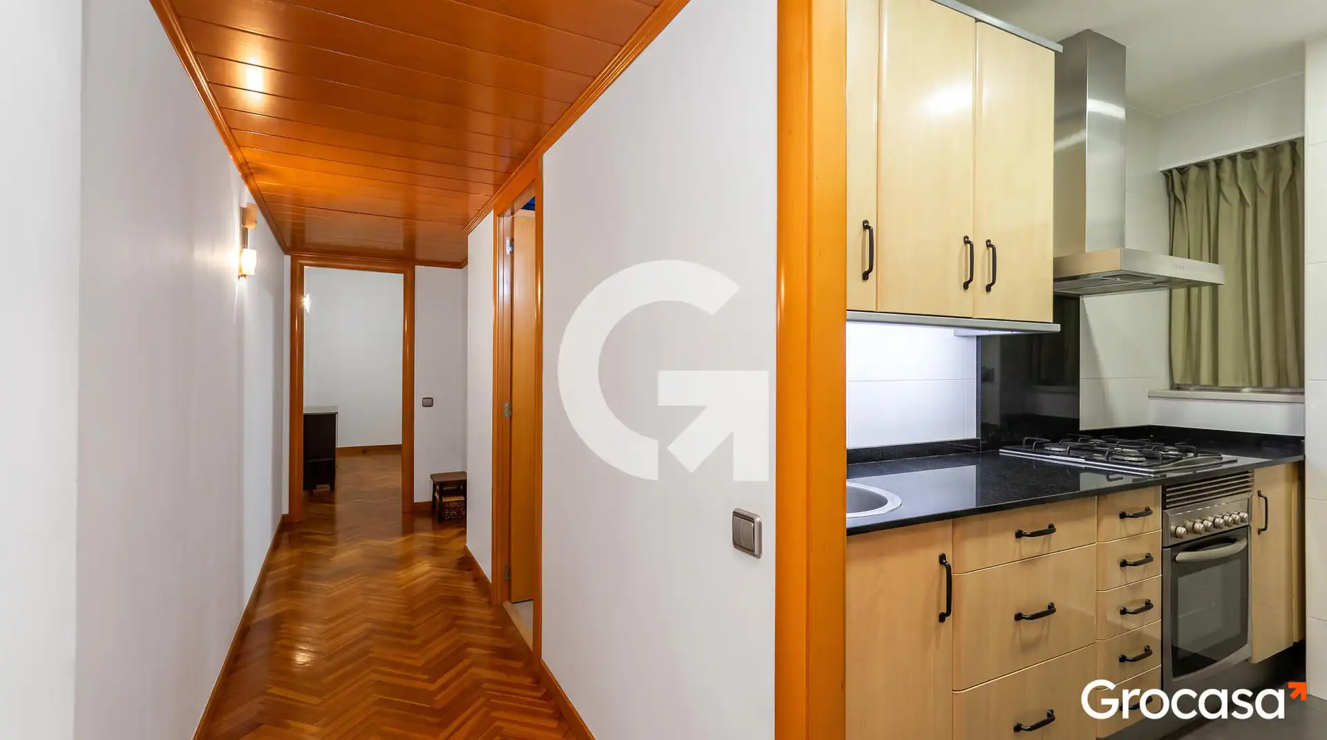 Piso en venta en Barcelona con Aire acondicionado, Calefacción y Horno